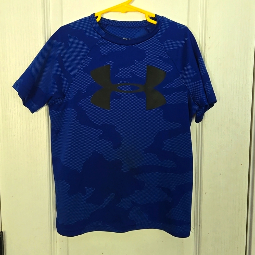 Youth Small Blue Camo Under Armour Heatgear Shirt